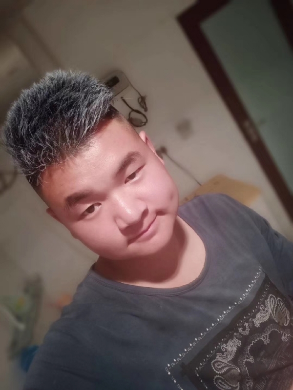 李子木的第二张照片--深圳相亲服务中心