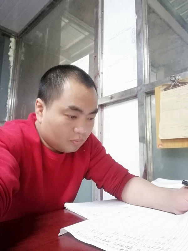 小吴的第一张照片--深圳相亲服务中心
