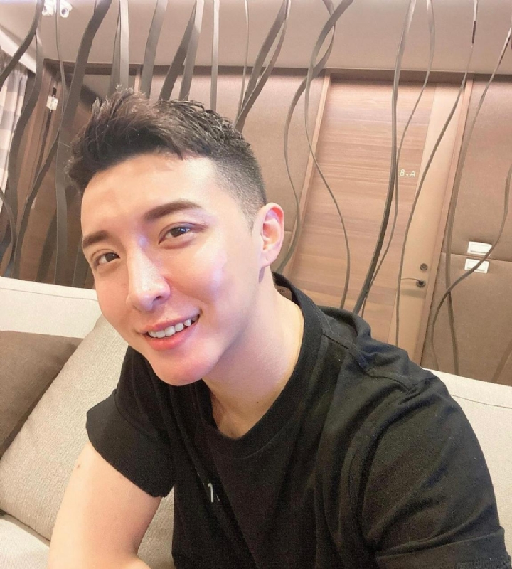 王子的第一张照片--深圳相亲服务中心