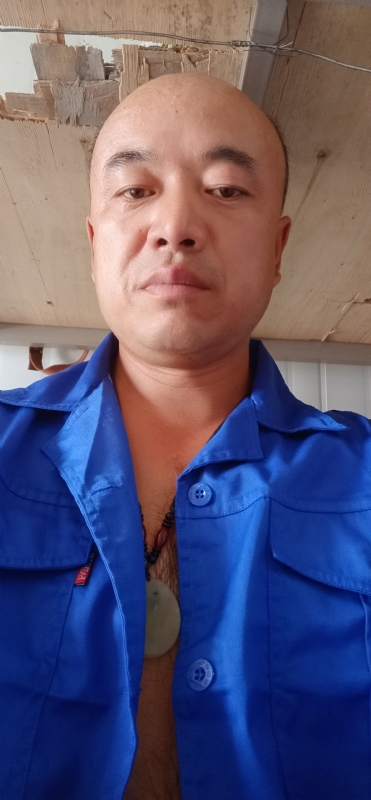 啸山的第一张照片--深圳相亲服务中心