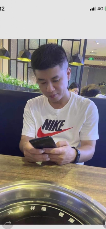 柒柒的第一张照片--深圳相亲服务中心