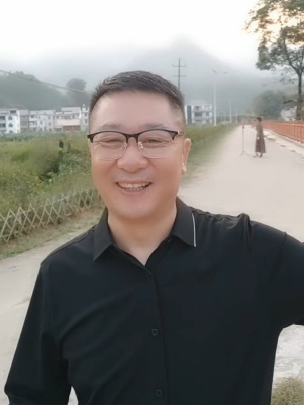 在這裡等你的第一张照片--深圳相亲服务中心