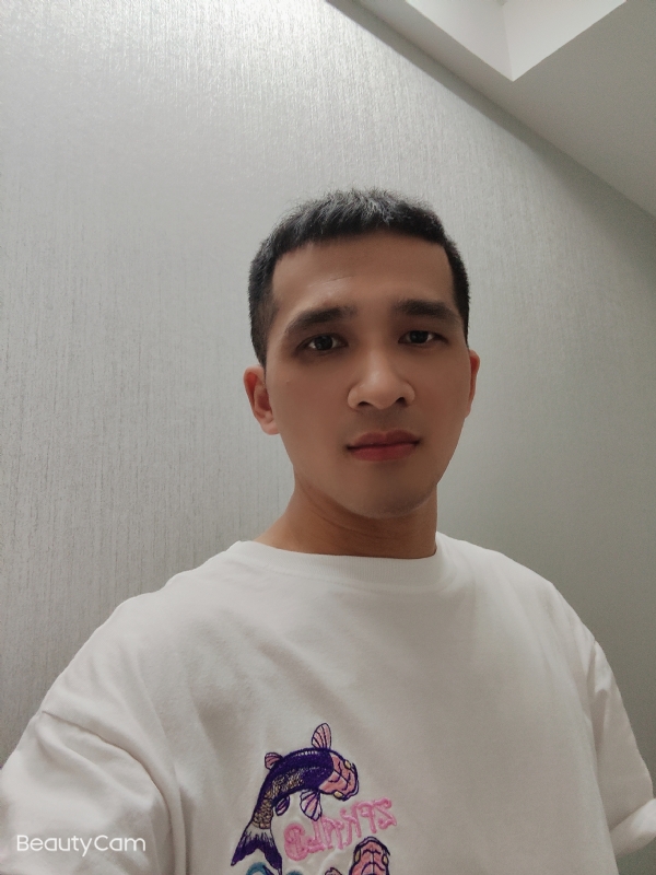 开心每一天的第一张照片--深圳相亲服务中心