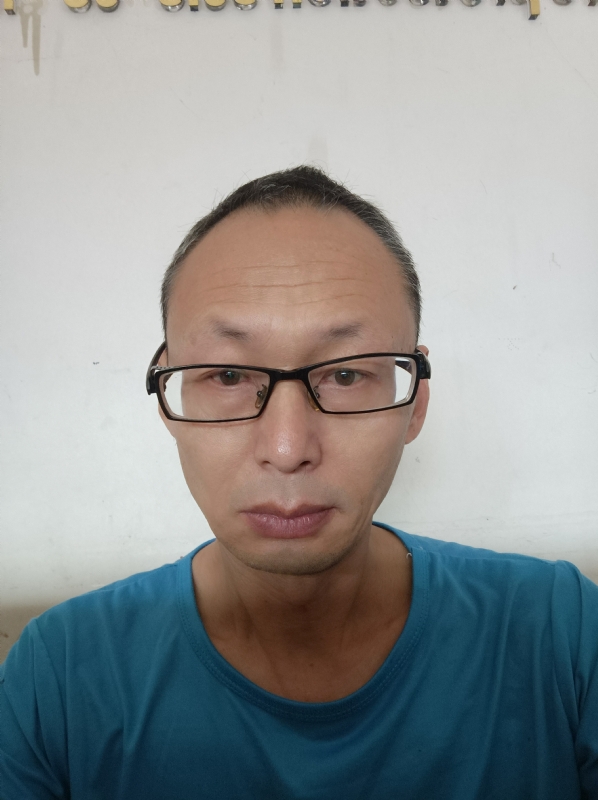 生活的第一张照片--深圳相亲服务中心