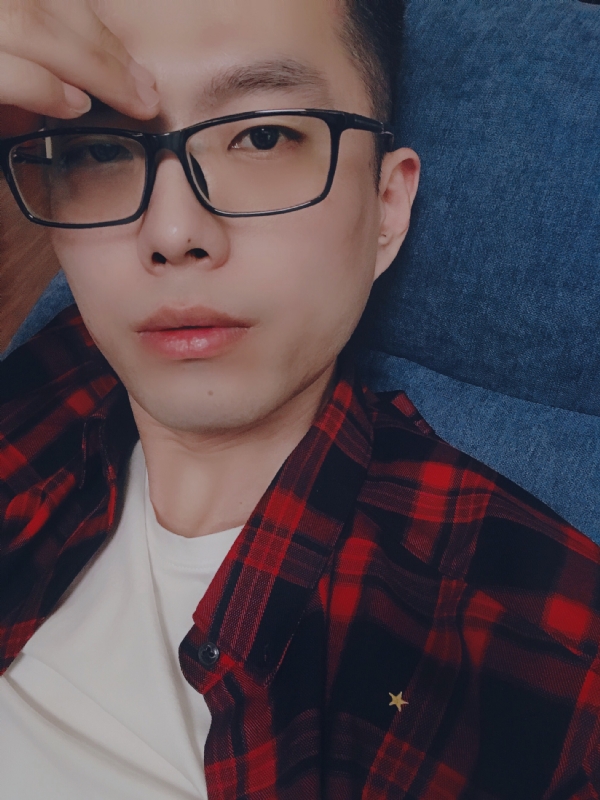至尊宝的第五张照片--深圳相亲服务中心