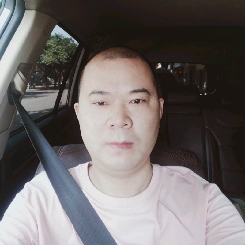 来路的第一张照片--深圳相亲服务中心