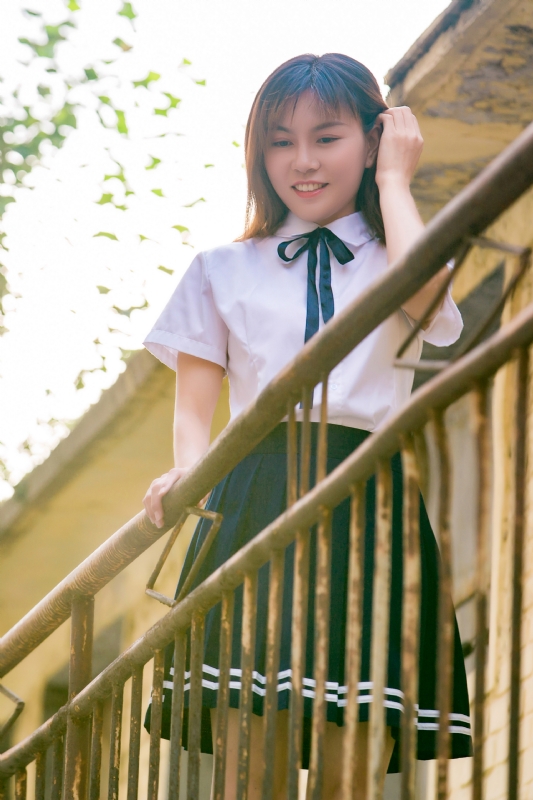 佳的第一张照片--深圳相亲服务中心