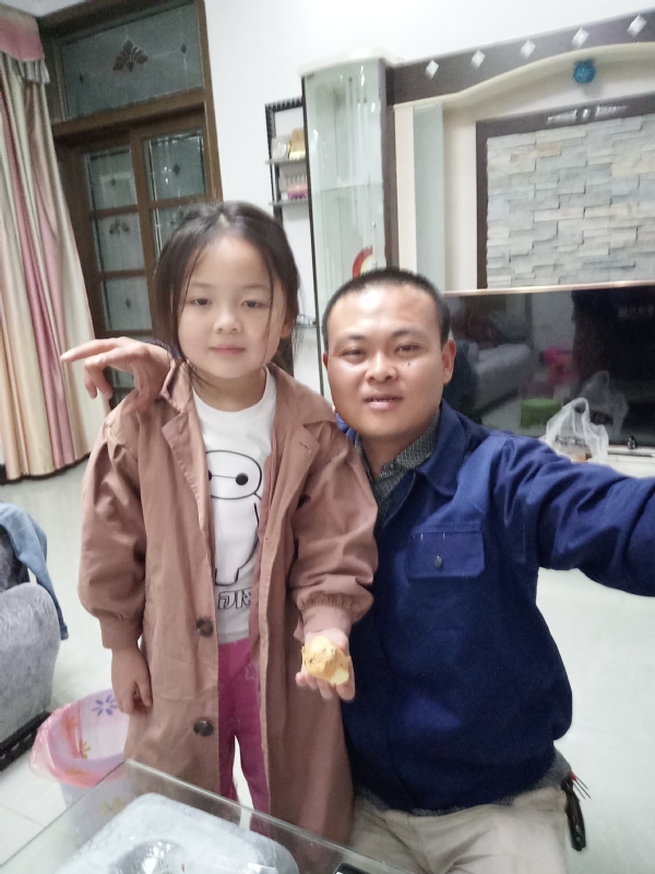 凡凡的第一张照片--深圳相亲服务中心