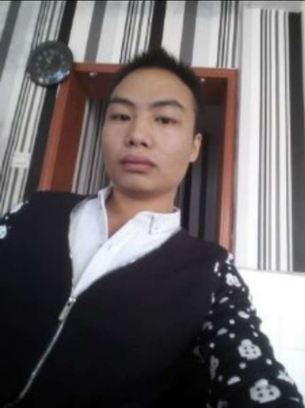 阿龙的第一张照片--深圳相亲服务中心
