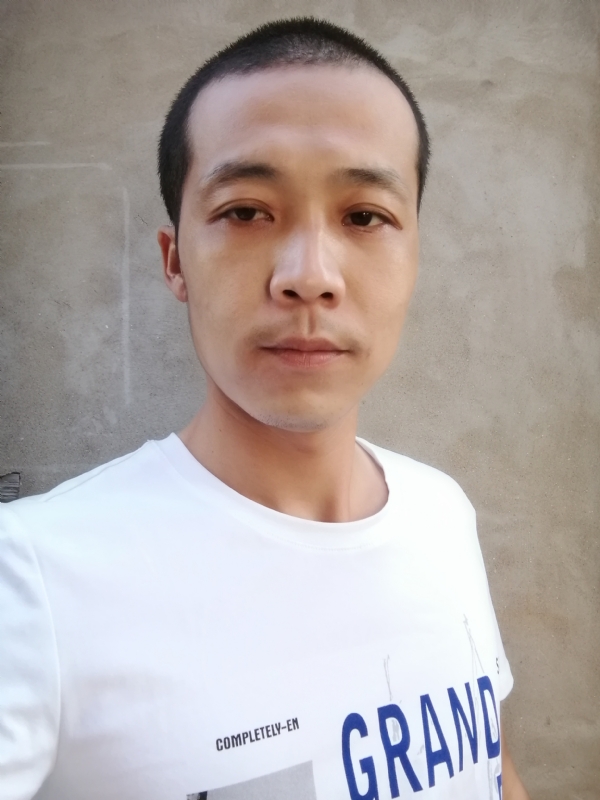 重的第一张照片--深圳相亲服务中心