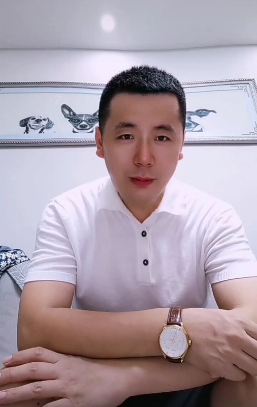 随风的第一张照片--深圳相亲服务中心