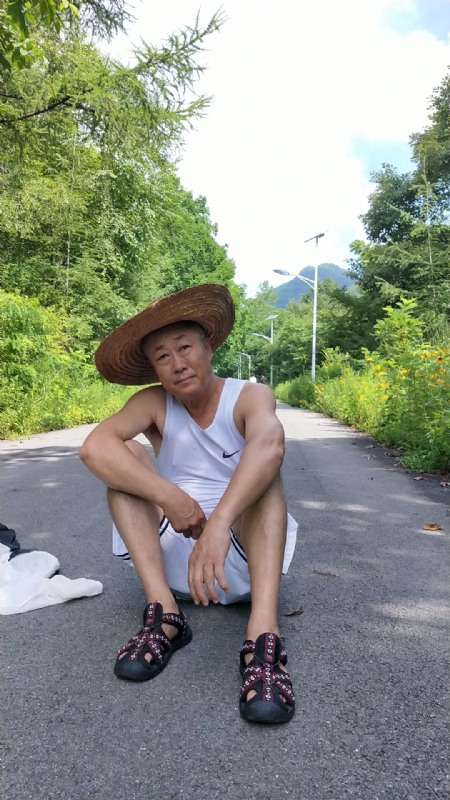 真诚寻伴的第一张照片--深圳相亲服务中心