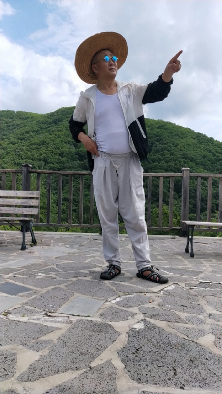 真诚寻伴的第二张照片--深圳相亲服务中心