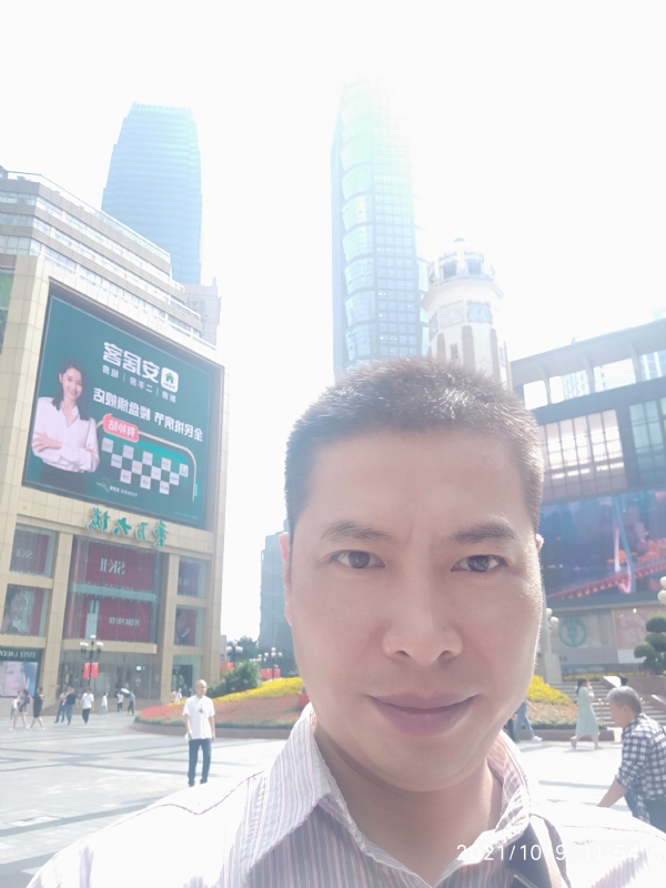 空气的第一张照片--深圳相亲服务中心
