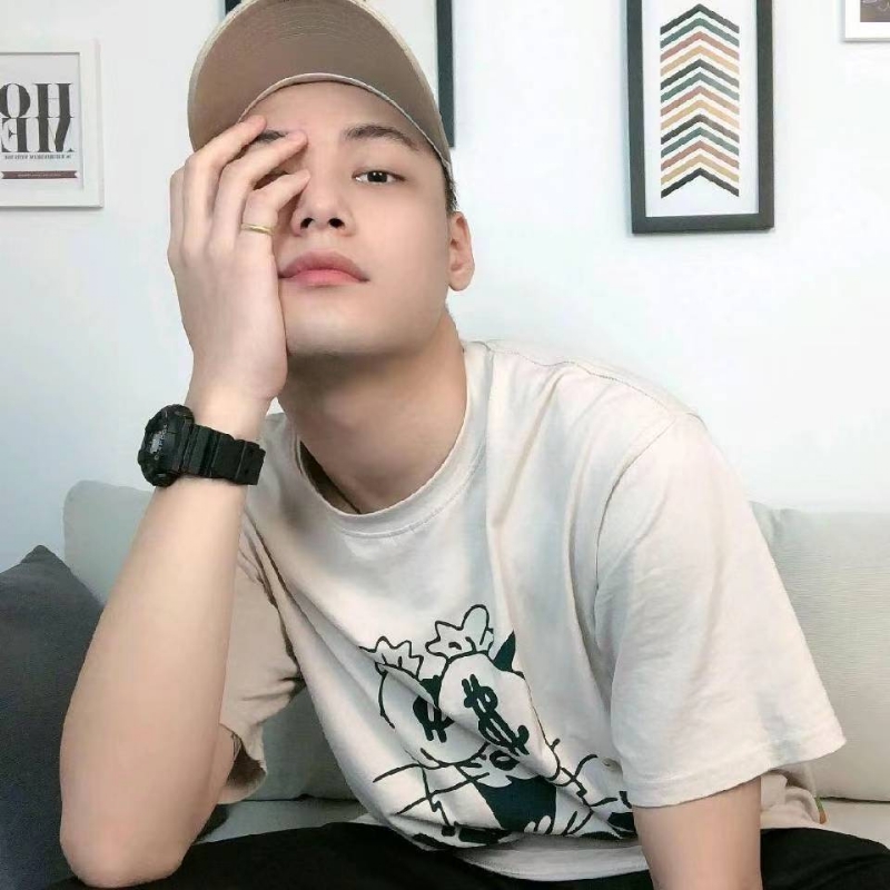 勇敢的第一张照片--深圳相亲服务中心