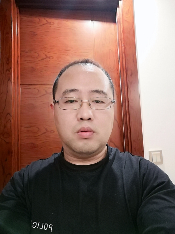暖男的第一张照片--深圳相亲服务中心