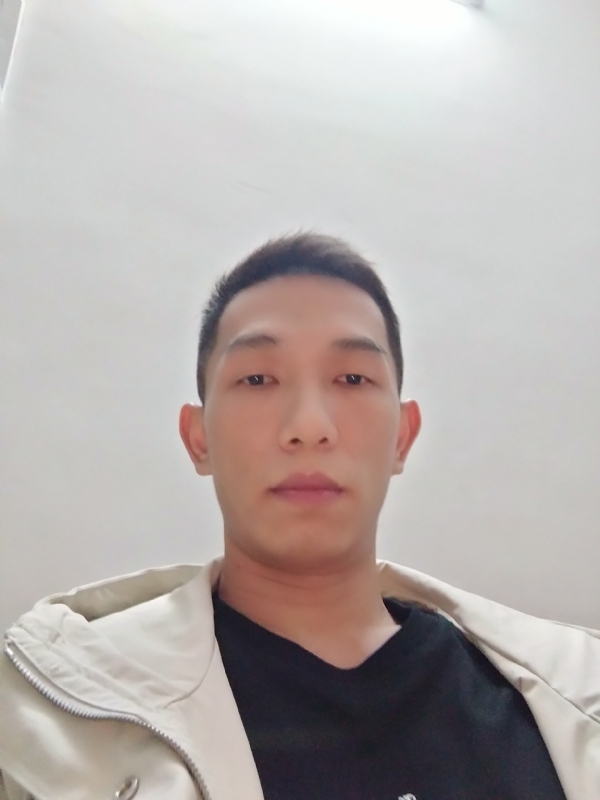 鬼迷心窍的第一张照片--深圳相亲服务中心
