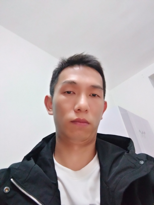 鬼迷心窍的第二张照片--深圳相亲服务中心