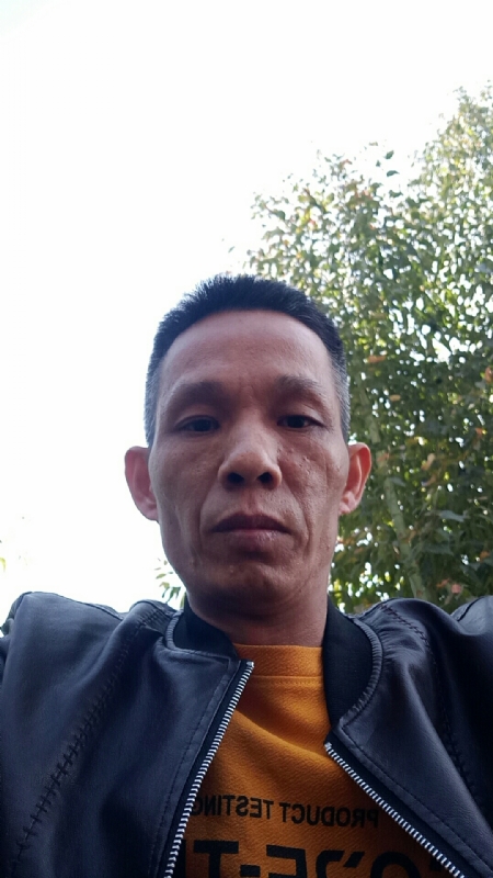 寻她的第一张照片--深圳相亲服务中心