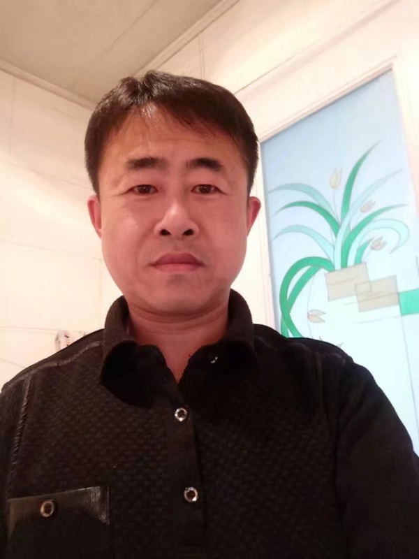 坦率的第一张照片--深圳相亲服务中心