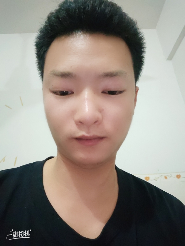 孤狼的第二张照片--深圳相亲服务中心