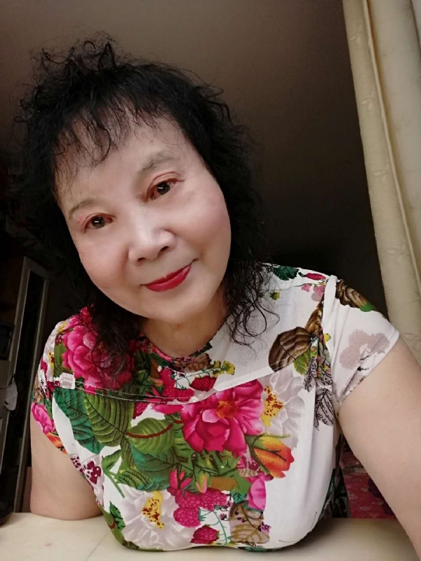 晚霞的第一张照片--深圳相亲服务中心