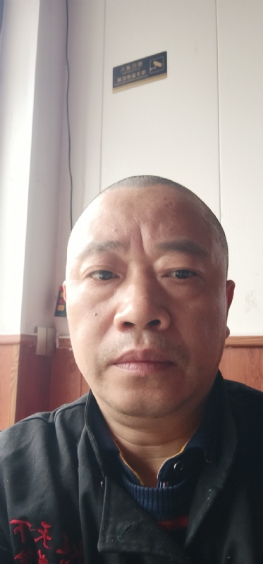 快乐人生的第一张照片--深圳相亲服务中心
