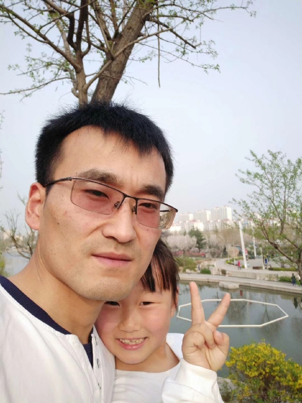 简单的幸福的第二张照片--深圳相亲服务中心
