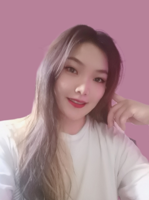 莉莉奈斯的第一张照片--深圳相亲服务中心