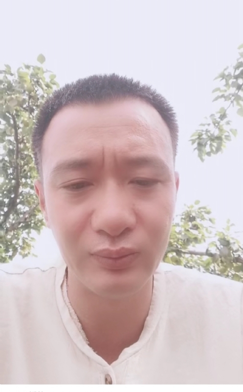 平凡的第一张照片--深圳相亲服务中心