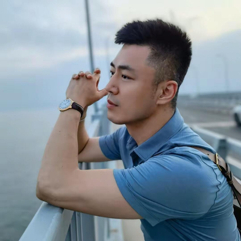 劉陽的第一张照片--深圳相亲服务中心