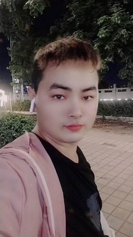 康玖伟的第二张照片--深圳相亲服务中心
