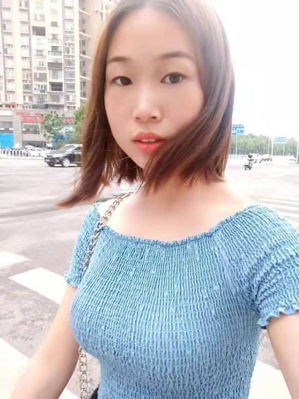 秋水伊人的第四张照片--深圳相亲服务中心