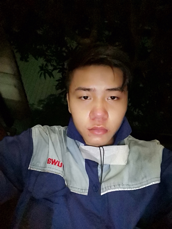 路过的第二张照片--深圳相亲服务中心