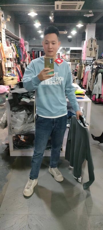 快乐永恒的第一张照片--深圳相亲服务中心