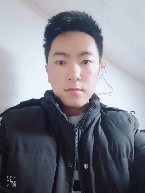 儒雅的玉龙兄的第一张照片--深圳相亲服务中心