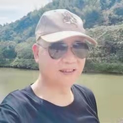田田的第一张照片--深圳相亲服务中心