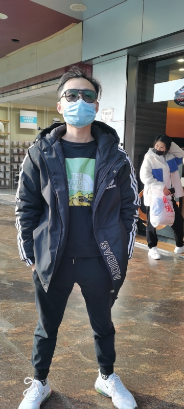奔波霸的第一张照片--深圳相亲服务中心
