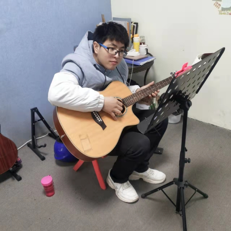 连城诀的第二张照片--深圳相亲服务中心