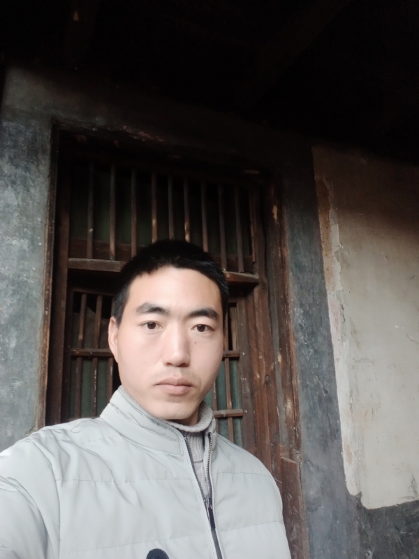 嫁与娶的第一张照片--深圳相亲服务中心