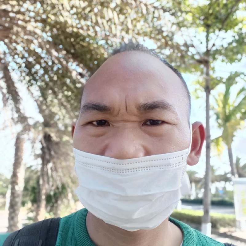 塑马的峰哥的第一张照片--深圳相亲服务中心