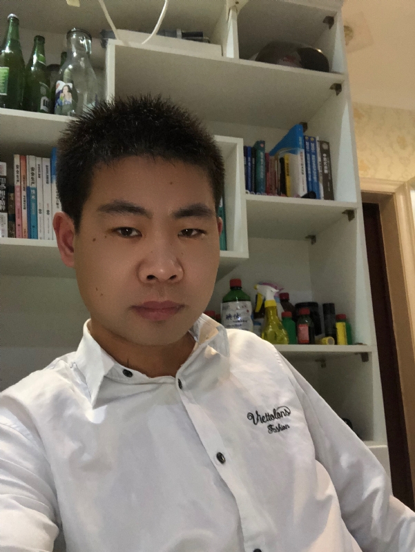 取经年的第一张照片--深圳相亲服务中心