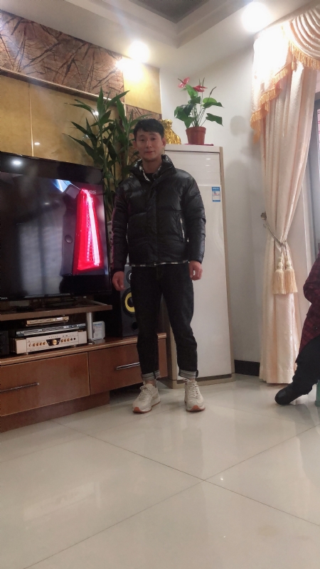 心光的第一张照片--深圳相亲服务中心