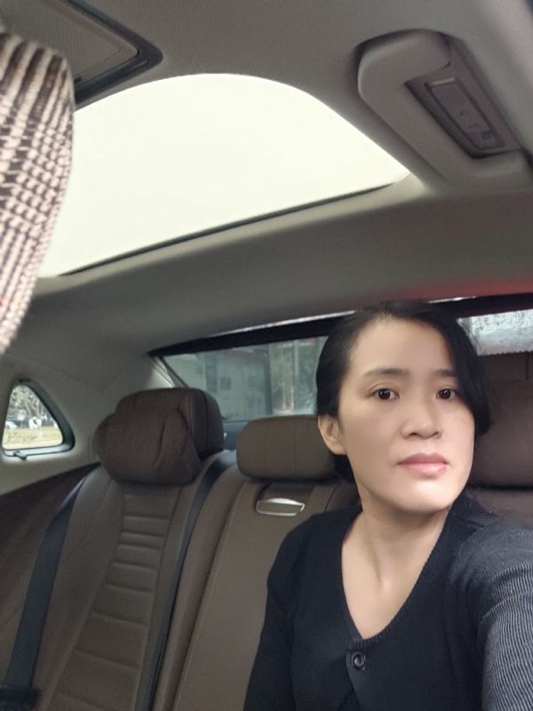 烟雨如墨的第一张照片--深圳相亲服务中心