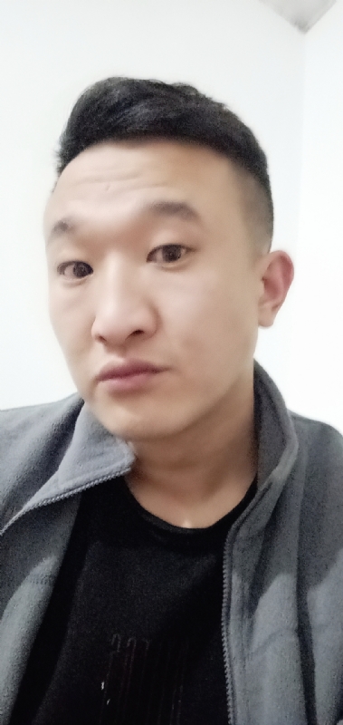 远山的第一张照片--深圳相亲服务中心