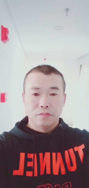 责任的第一张照片--深圳相亲服务中心