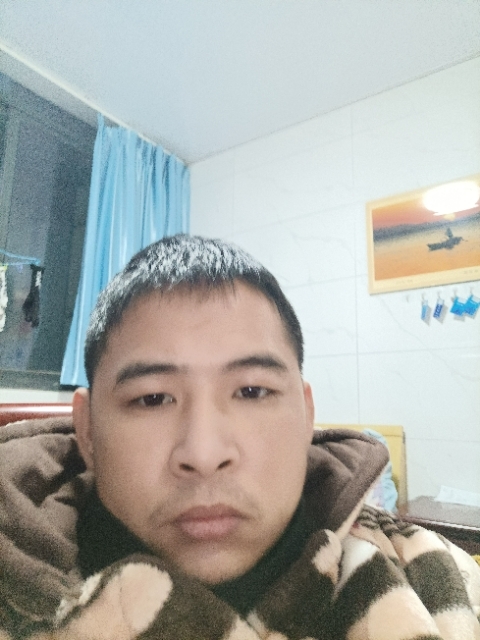 寂寞的第二张照片--深圳相亲服务中心