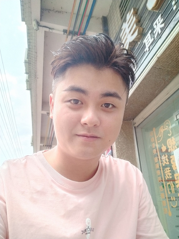 李健诚的第一张照片--深圳相亲服务中心