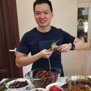 天蓝色的青的第一张照片--深圳相亲服务中心
