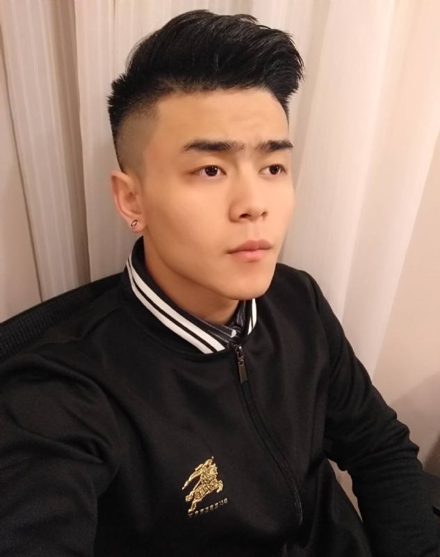随缘的第一张照片--深圳相亲服务中心